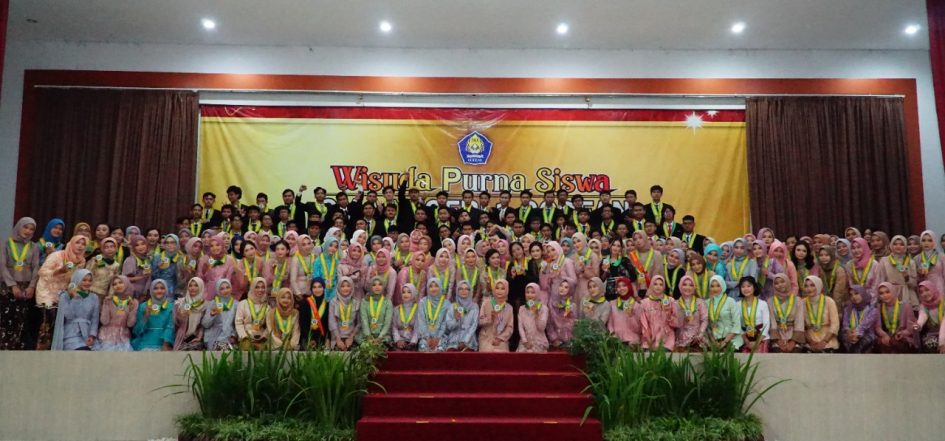 Wisuda 2022a